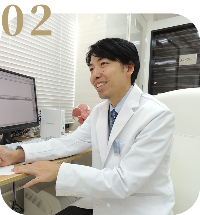 れいわクリニック理事長がカウンセリングしている様子