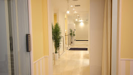 れいわクリニック新宿新院の廊下